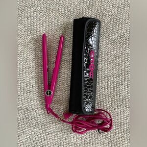 Baby Croc Mini hair straightener